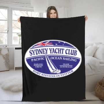 Discover Pacific ocean sailing - Sydney Yacht Club Fleece Blankets