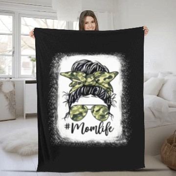 Discover Camouflage Mom Life Messy Bun Bleached Mother's Da Fleece Blankets