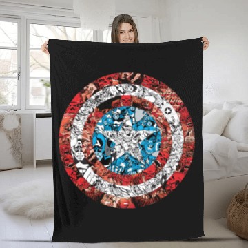 Discover Captain America Comic Patterned Shield Fleece Blankets