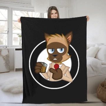 Discover Lloyd, Solo 3/4 Sleeve Fleece Blankets