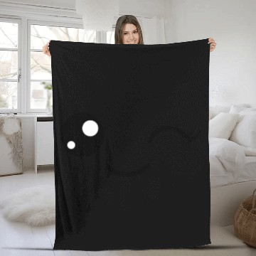 Discover Cute Lil' Winking Ghost Face Fleece Blankets