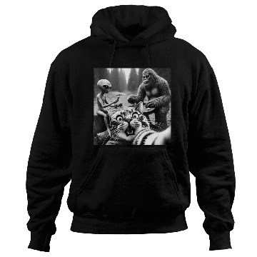 Discover Sasquatch Bigfoot Alien Surprised Scared Cat Selfi Hoodies