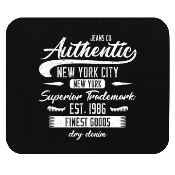 Discover New York City Born In 1986 Vintage Birthday Mouse Pads