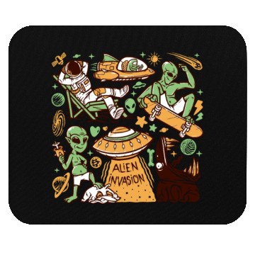Discover Alien drawings Mouse Pads