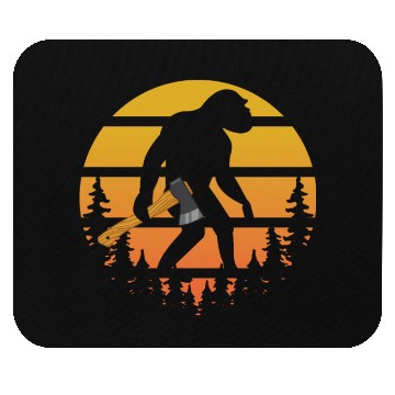 Discover Retro Sasquatch Axe Throwing For Axe Thrower Mouse Pads