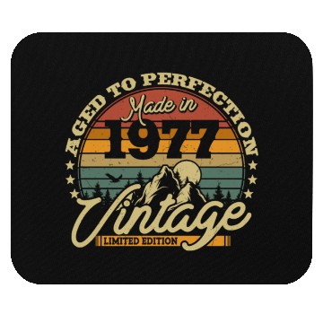 Discover Vintage 1977 Birthday Gift Mouse Pads