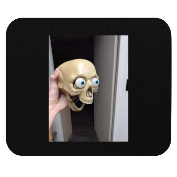 Discover Surprised skull Mouse Pads
