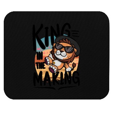 Discover king in the making Mouse Pads