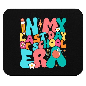 Discover last day of school Mouse Pads
