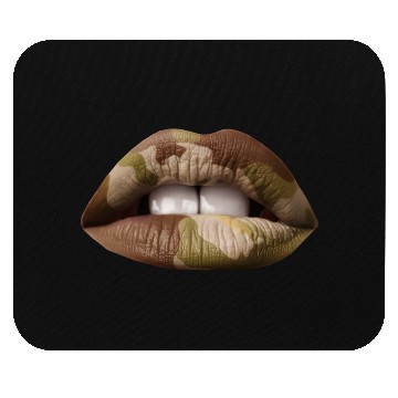 Discover Camo Lips Mouse Pads
