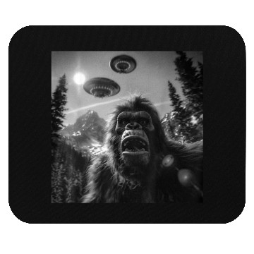 Discover Graphic Bigfoot Sasquatch Selfie Mouse Pads