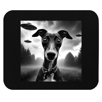 Discover Italian Greyhound Funny Graphic Selfie with UFO We Mouse Pads