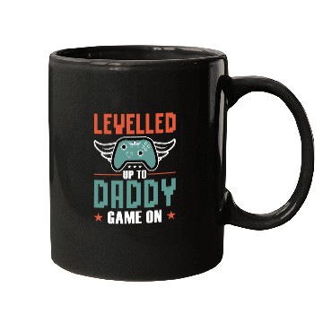 Discover I Leveled Up to Daddy Gamer Funny Mugs