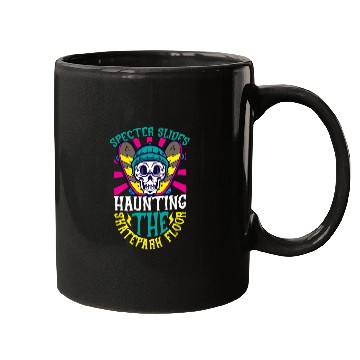 Discover Spooky Horror Skateboarder Halloween Skateboarding Mugs