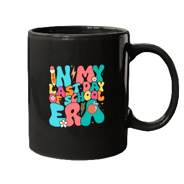 Discover last day of school Mugs