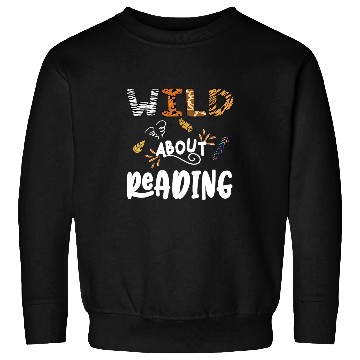 Discover Wild About Reading Reader Lover Animals giraffe leopard Sweatshirts