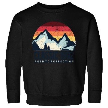 Discover Classic 1992 Sweatshirts