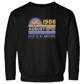 Discover Birthday Greeting August 1986 Sweatshirts