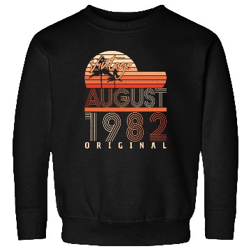 Discover 40th Birthday August 1982 Sweatshirts