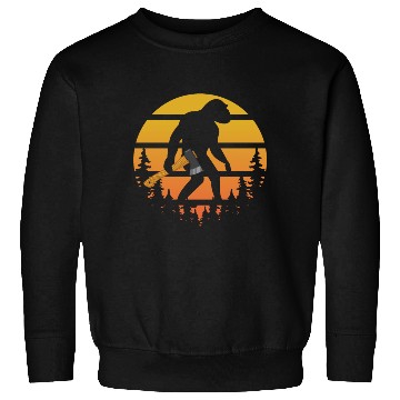 Discover Retro Sasquatch Axe Throwing For Axe Thrower Sweatshirts