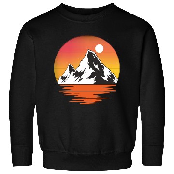 Discover Retro Vintage Sunset Mountains Nature Sweatshirts