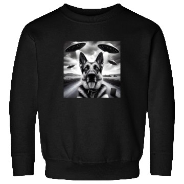 Discover German shepherd Gsp Funny Graphic Selfie UFOs Weir Sweatshirts