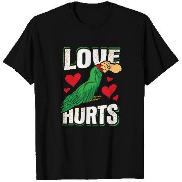 Discover Green Macaw Parrot Love Hurts Design for a Bird owner T-Shirts