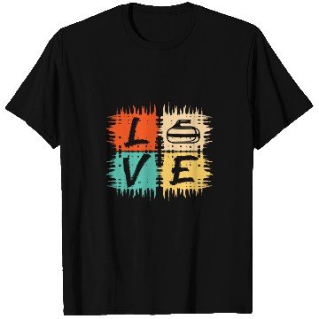 Discover Retro Love Curling Stone Curling Player Winter Sports T-Shirts