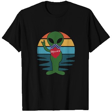 Discover Aliens UFO Merica Alien America sunset design stars and stripes flag T-Shirts