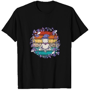 Discover Frog Pet vintages mystical frog wizard meditating on magic mushrooms T-Shirts