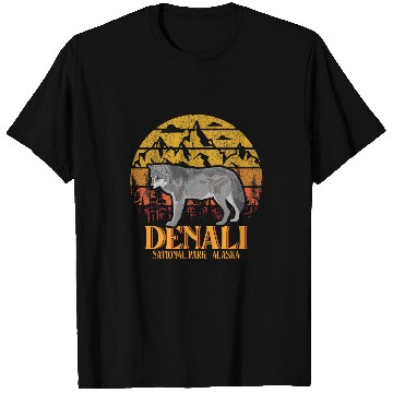Discover Denali national park hiking nature outdoors camping mountain T-Shirts
