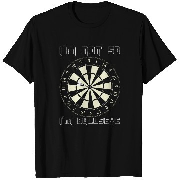 Discover Cricket Pub Game Bullseye Precision Dartist Bar Throw Darts T-Shirts