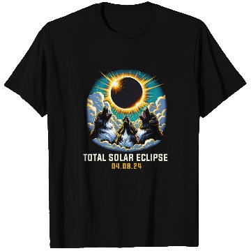 Discover Newfoundland Dog Howling At Solar Eclipse T-Shirts