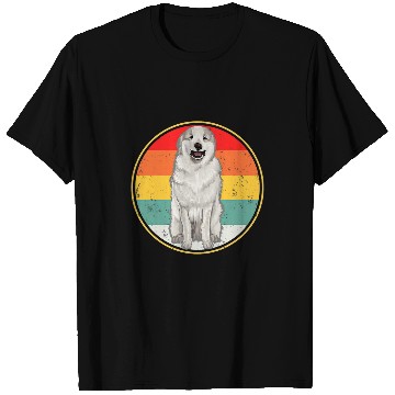 Discover vintages Retro Sunset Great Pyrenee Dog T-Shirts