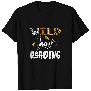 Discover Wild About Reading Reader Lover Animals giraffe leopard T-Shirts