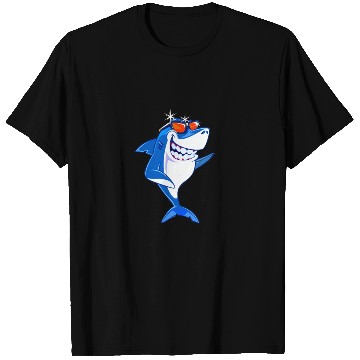 Discover Shark Cool white shark predator marine animal T Shirts