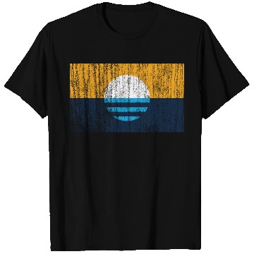 Discover People'S Flag Of Milwaukee Vintage Style Distresse T Shirts