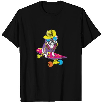 Discover Funny pug on a skateboard Puppy wearing a cap T Shirts