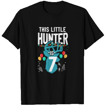 Discover Buck Deer Hunting Hunter Kid T Shirts