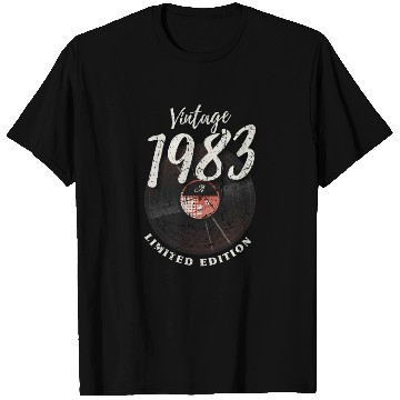 Discover 40 Years Vintage 1983 Retro 40th Birthday T Shirts