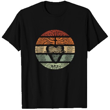 Discover Sacred Heart of Jesus Christ Retro Sunset Art Cath T Shirts