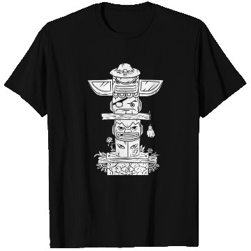 Discover Totem Street Fighter Shadaloo T Shirts