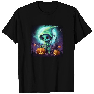 Discover Alien Halloween: Green Extraterrestrial with T Shirts
