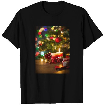 Discover Christmas holidays love T Shirts