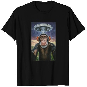 Discover FUNNY SELFIE MONKEY WITH ALIEN T Shirts