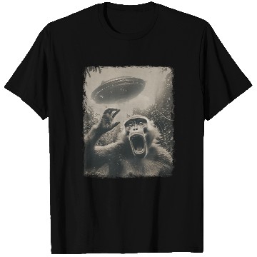 Discover Baboon Monkey UFO Alien Extraterrestrial Selfie T Shirts