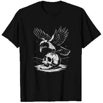 Discover Raven on Skull Gothic Halloween T Shirts