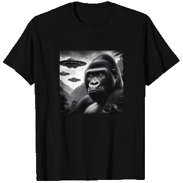 Discover Gorilla Monkey Funny Graphic Selfie with UFOs Weir T Shirts