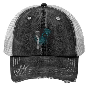 Discover guitar and a microphone for the concert Trucker Hats