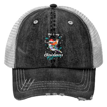 Discover Winter Christmas Pyjama Hummingbird Trucker Hats